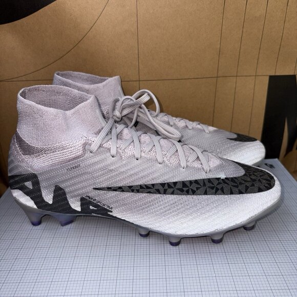 Nike Superfly 9 Elite AG-Pro P “Atmosphere Grey” HF4391-001 Men Size 6.5, Wmns 8